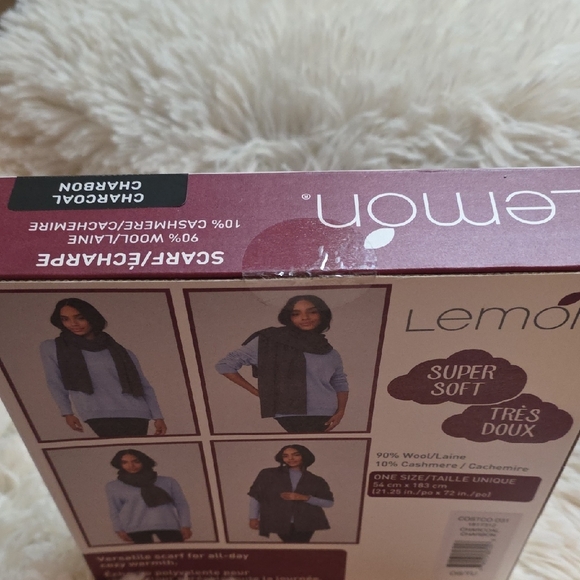 Lemon Charcoal Wrap Scarf, Women - Picture 8 of 9